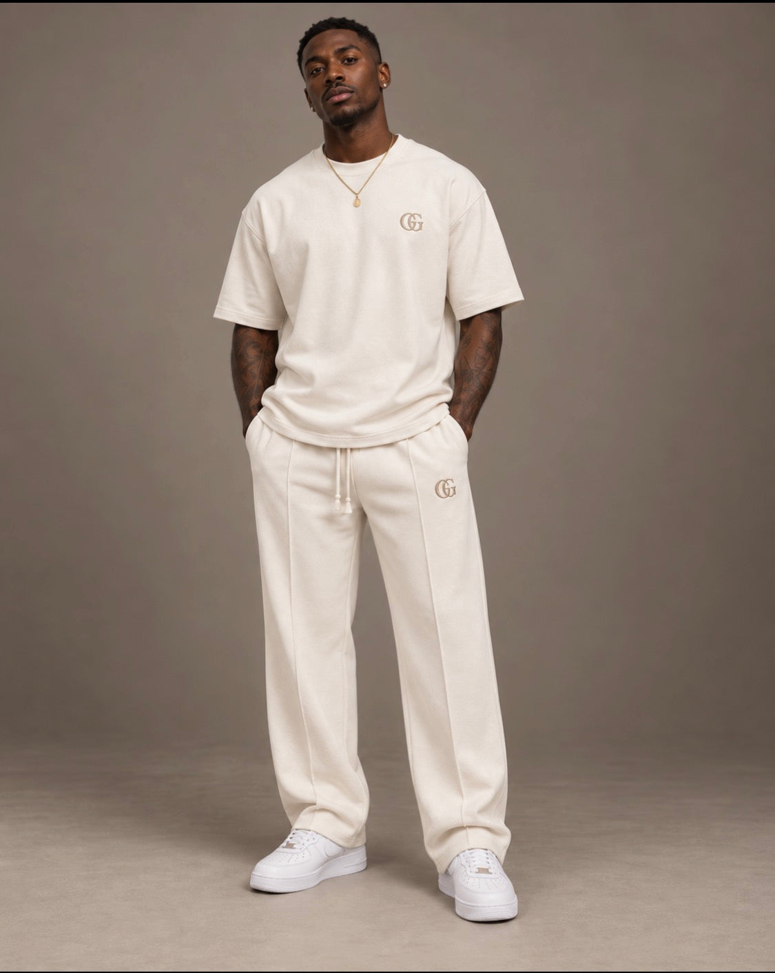 The Signature GG Lounge Set